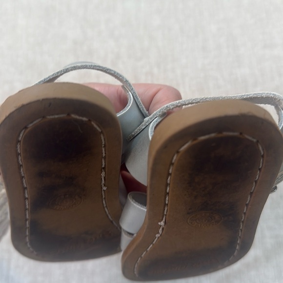 Saltwater toddler Sandal Hoy‎ classic leather silver Toddler size 9 - Picture 4 of 8